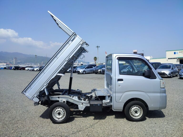 2017 DAIHATSU HIJET DUMP