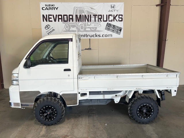2011 DAIHATSU HIJET